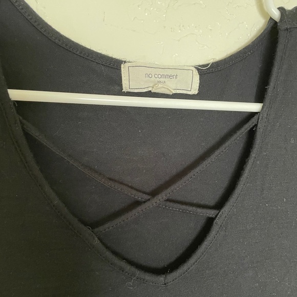 Black dress - Picture 3 of 4